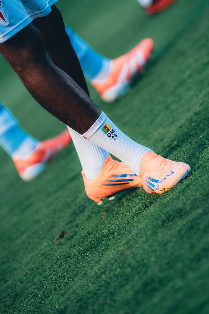 DOGU ULTRA GRIP BORDADO – Pack de 3 pares | Personaliza con tus iniciales